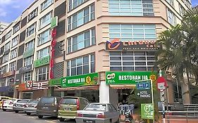 One Avenue Hotel